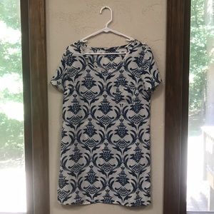 Blue and white, Soprano shift dress